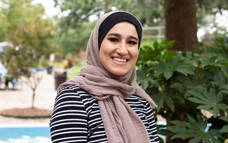 Sahar Muhawesh (Biology Major Pre-Med, Class of 2023)